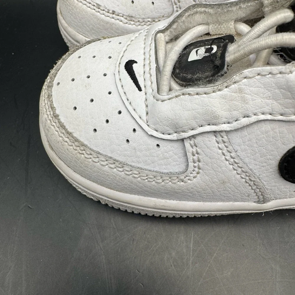 Air Force 1  Utility Nike White/Black Baby Toddler Sz 6C CU5289-104 Used Yr 21